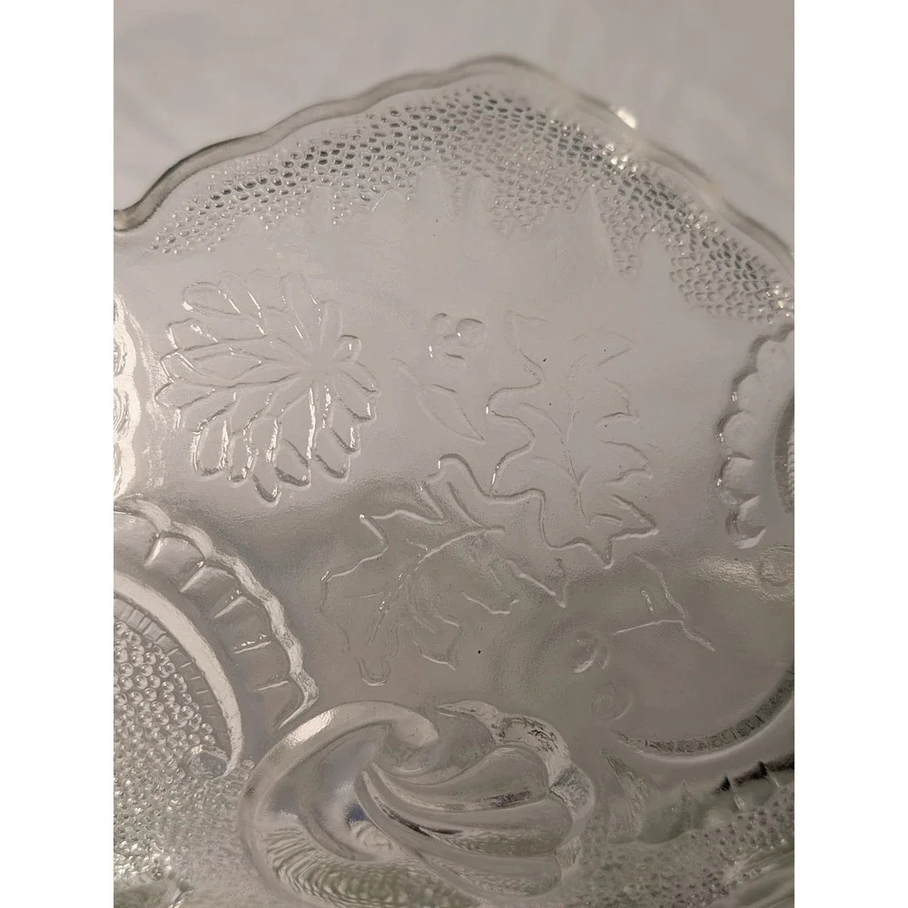 Vintage jeanette clear glass lombardi‎ depression footed fruit bowl scallopped